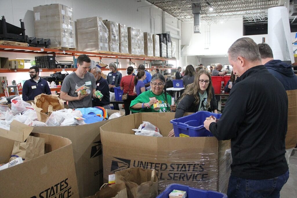 Stamp Out Hunger volunteers