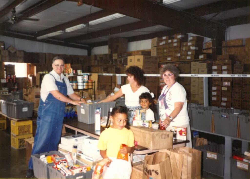 volunteers sorting food